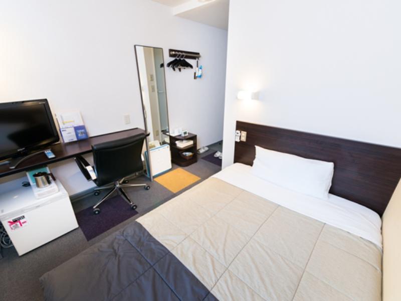 Super Hotel Yokohama Kannai Esterno foto